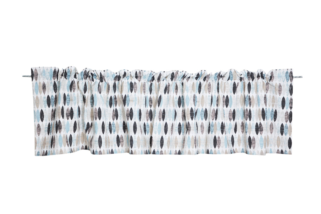Tingar curtain