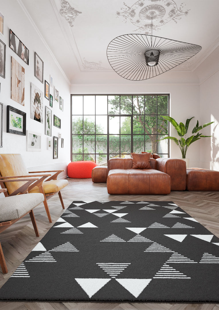 Triangolo - carpet black